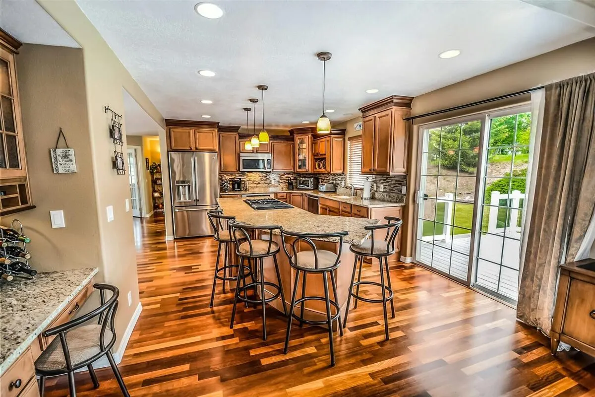 Outdoor living space by ELSO Contracting Brevard County